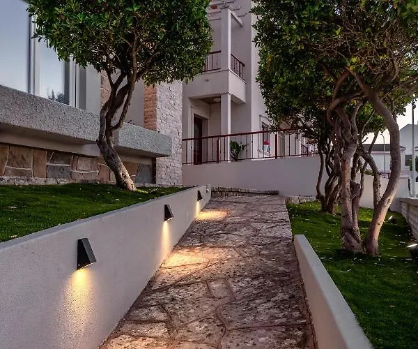 Alojamento de Acomodação e Pequeno-almoço Ilheu 25 House