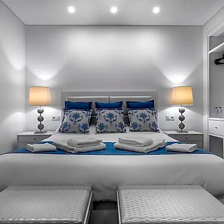 Ilheu 25 House Bed and Breakfast Peniche