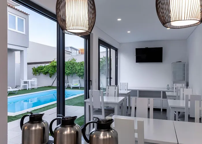 Ilheu 25 House 4* Peniche